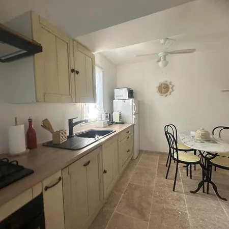 House 度假居 *